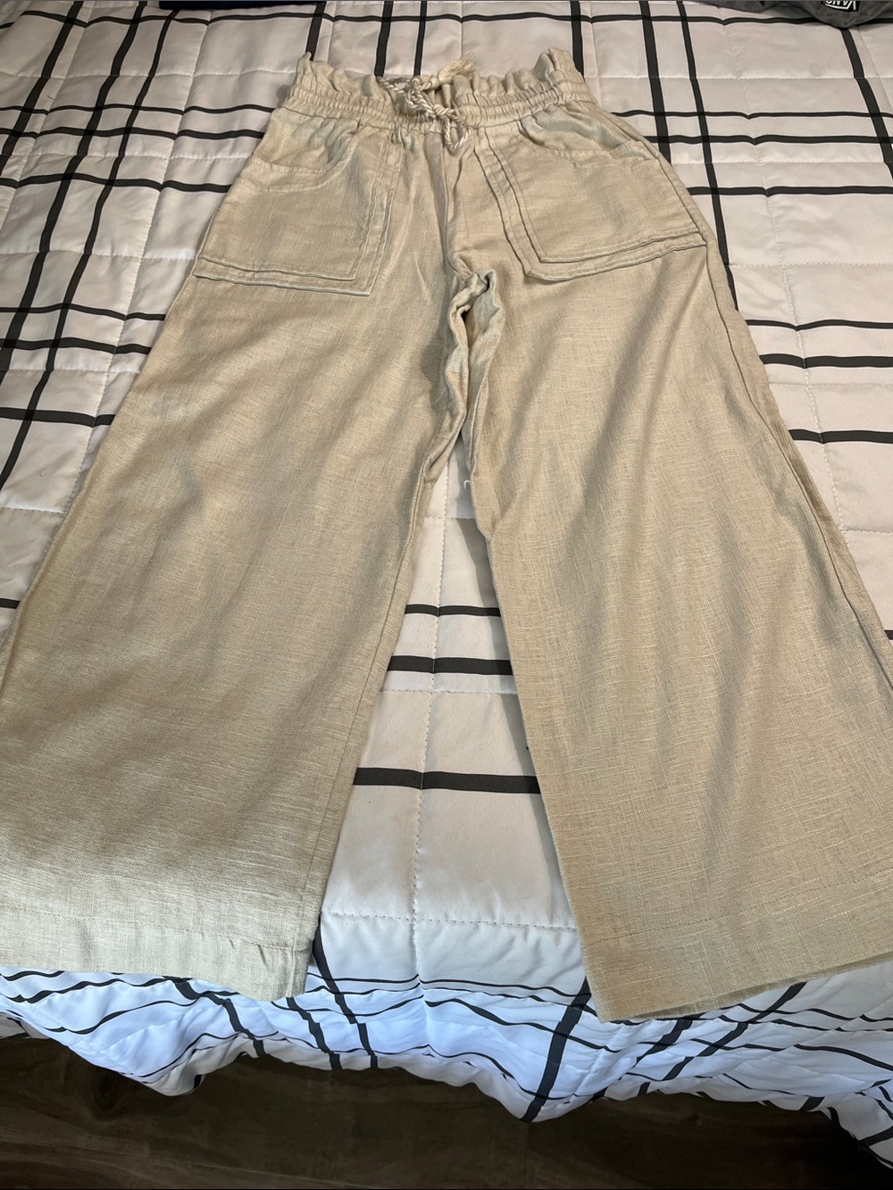 House of Harlow 1960 Wide-Leg Chinos in Light Tan